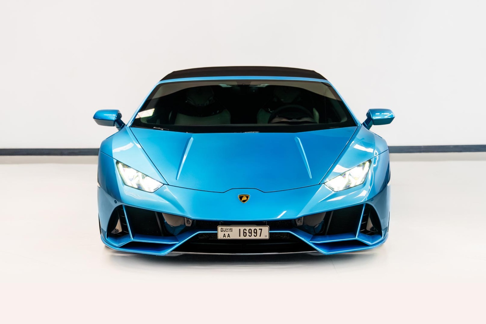 Lamborghini Hurican Evo spyder 2025 in Dubai