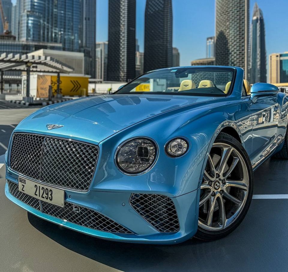 Bently Continental GTC in Dubai
